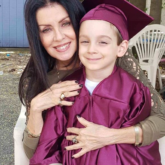 Meet your Posher, Linda - Picture 1 of 1